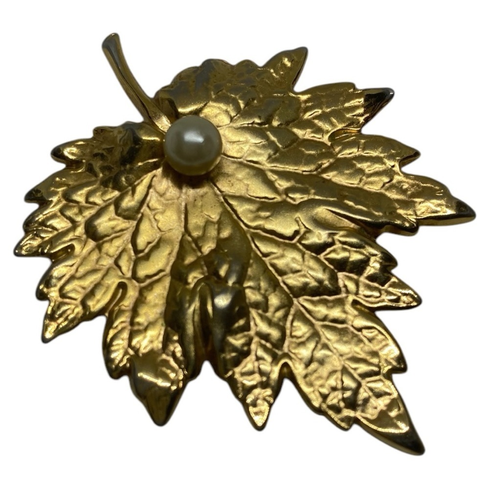 Vintage Napier Leaf Brooch - Picture 8 of 8
